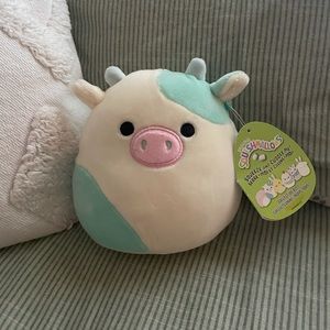 5 inch Belana the Cow Squishmallow